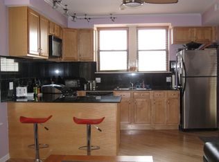 1627 W Columbia Ave, Chicago, IL 60626
