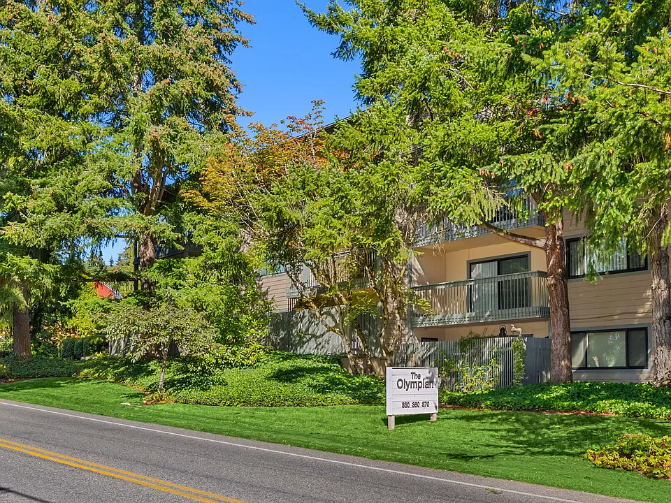 350 Grow Ave NW #1A