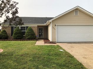 7904 Kenhurst Dr, Louisville, KY