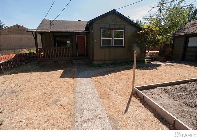 1st image of 207 W Satsop Ave