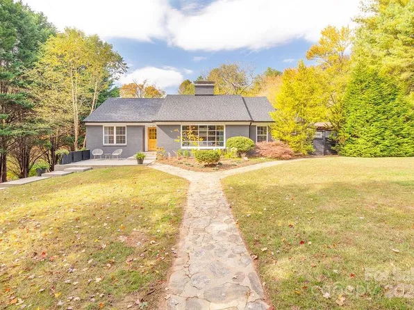 60 Ardoyne Rd, Asheville, NC 28804