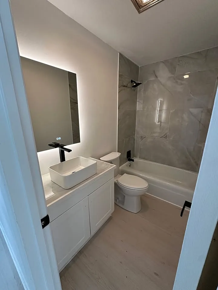 Meadowgreen Apartments — Photo 4
