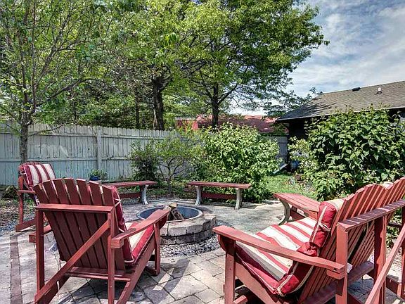 2nd image of 10321 Baederwood Dr