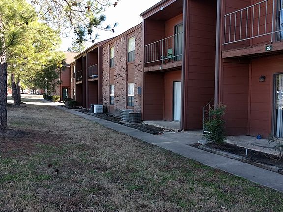 2nd image of 904 University Oaks Blvd APT 35