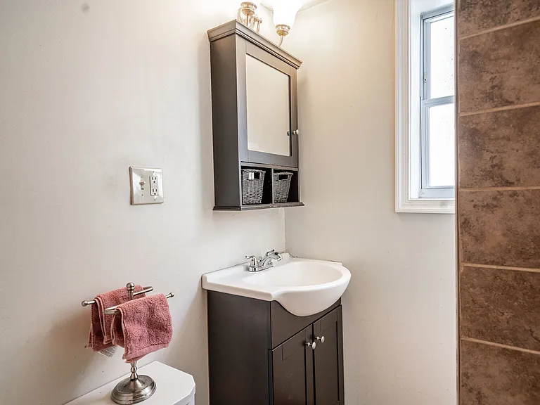 822 Pierce St — Photo 28