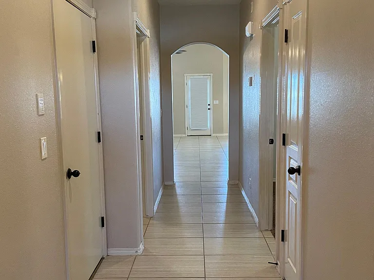3737 Loma Esteban Dr — Photo 2