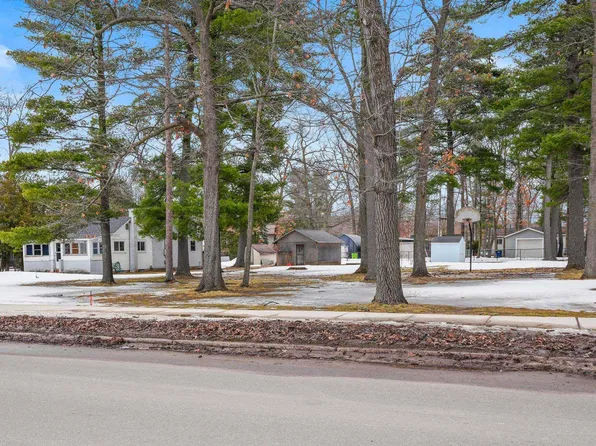 319 Fair St, Traverse City, MI 49686