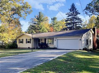 408 Valleyview Dr, Kent, OH 44240