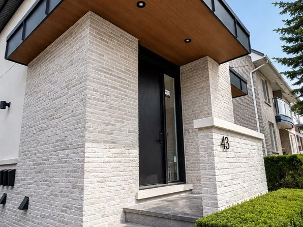 43 Elmwood Ave N, Mississauga, ON