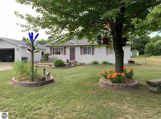 11416 Riley Rd, Interlochen, MI 49643