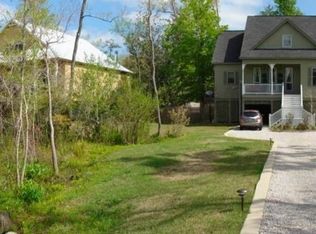 914 E 1st Ave, Covington, LA 70433