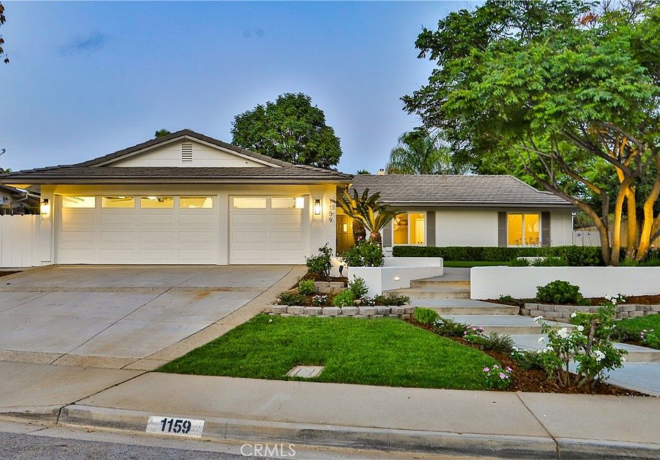 1st image of 1159 Oak Knoll Ter