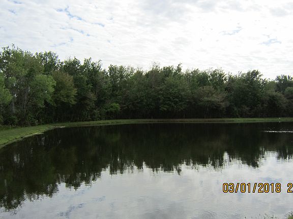 4th image of 3751 Grand Forks Dr