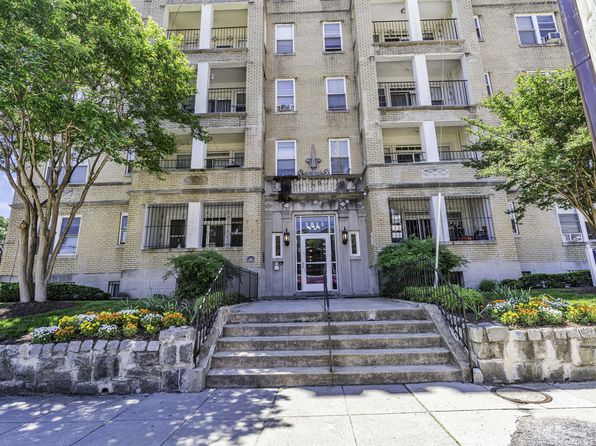 1511 Franklin St NE #310