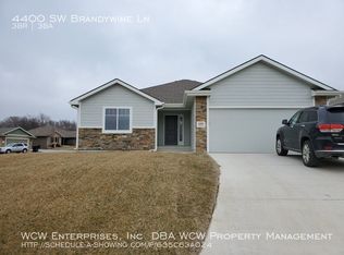 4400 SW Brandywine Ln, Topeka, KS 66610