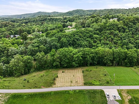 3rd image of 0 Wagon Ln Lot 26