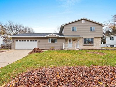 1222 LYNROSE LANE, Neenah, WI, 54956