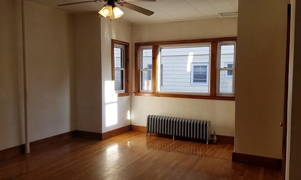 1st image of 69 Kirtland St #1