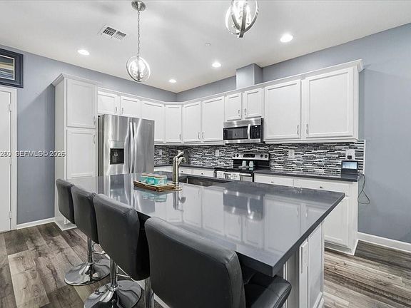 5th image of 4126 Cascada Cir