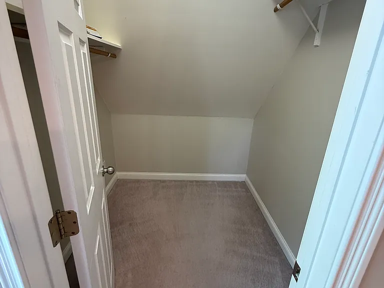 1365 Honey Locust Ct — Photo 28