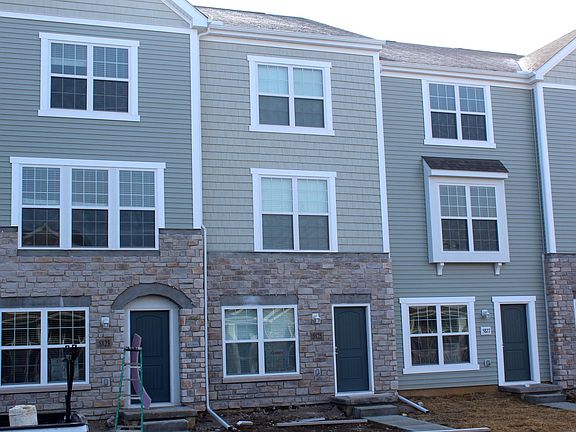 3rd image of 5825 Passage Creek Dr