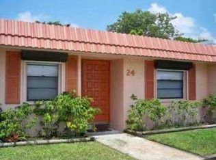 24 Cortez Way, Davie, FL 33324