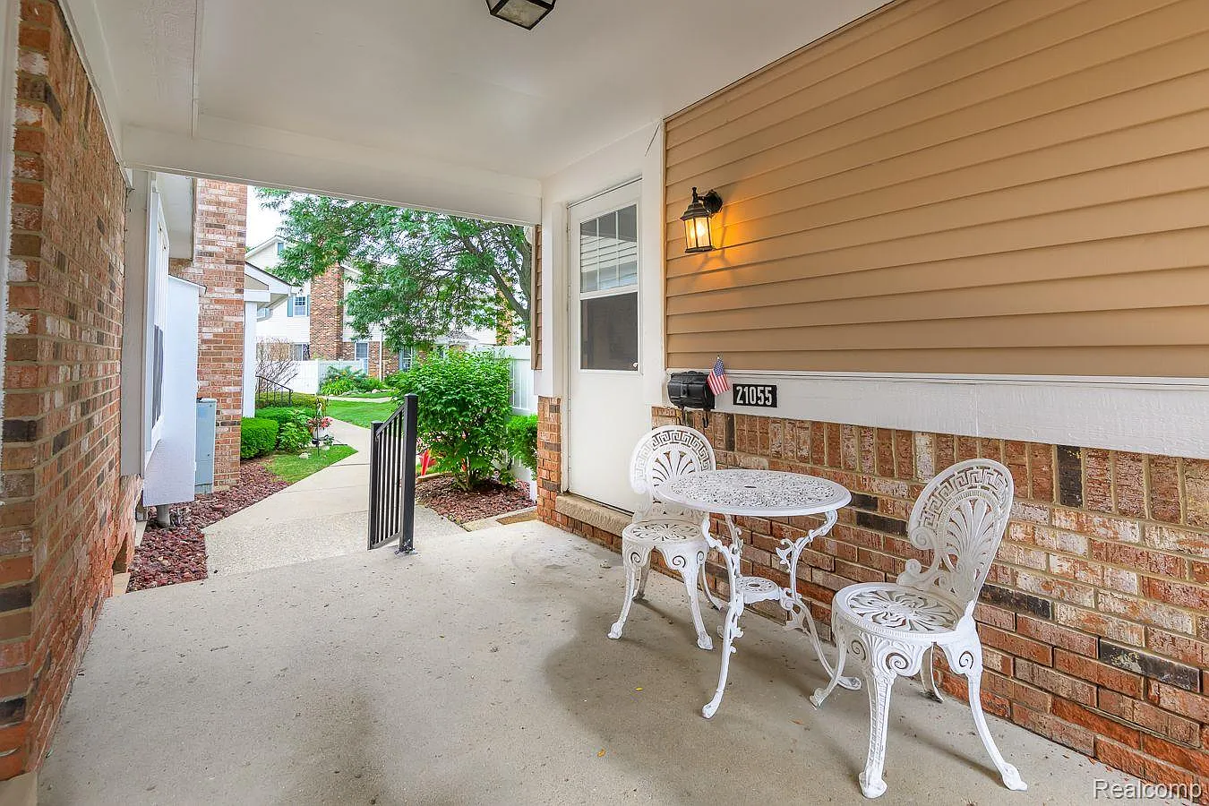 21055 W Glen Haven Cir photo 1