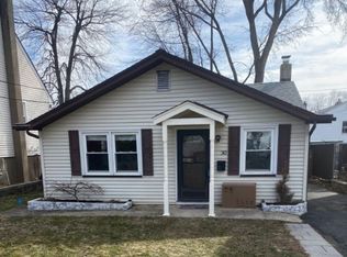 30 Washington Ave, Lake Hiawatha, NJ 07034