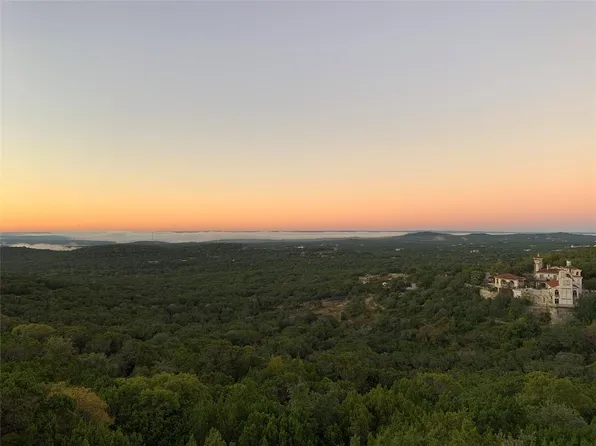 8132 Breeze Way, Jonestown, TX 78645