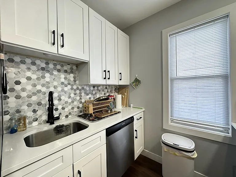 1721 N Mozart St #2 — Photo 4