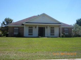 212 Driftwood Ave, Fairhope, AL 36532