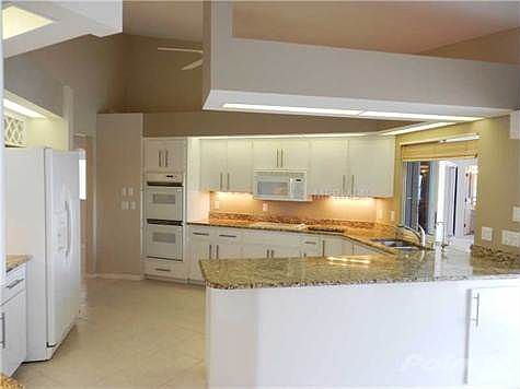 3rd image of 3322 Dominica Ct