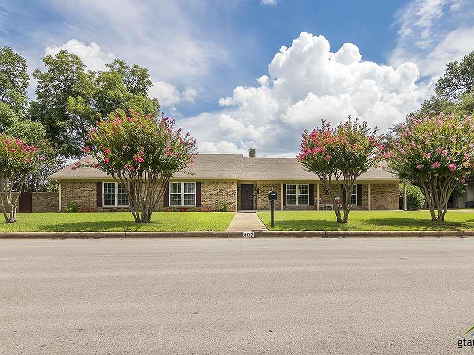 1st image of 407 Brookwood Dr