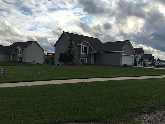 2nd image of 2150 Hartstone St SE