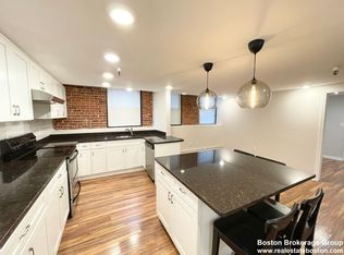 39 Hemenway St #32, Boston, MA 02115