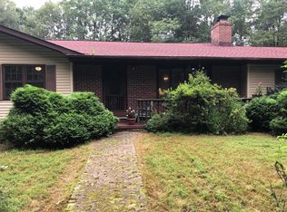 219 Trail Ct, Stroudsburg, PA 18360