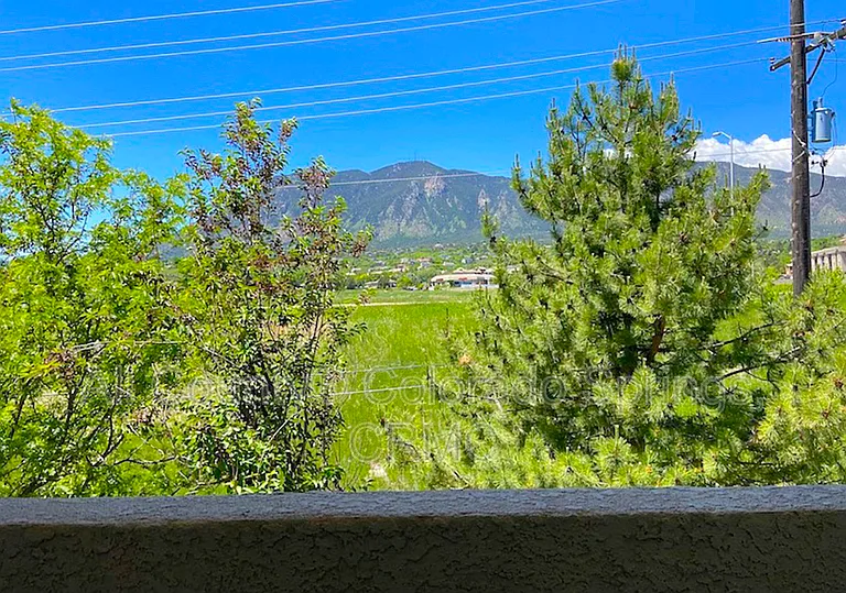4305 Prestige Point — Photo 38
