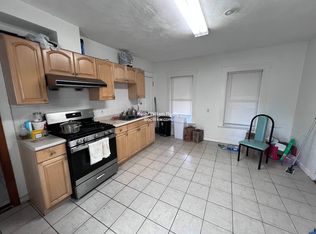 35 Hillside Ave #1, Malden, MA 02148