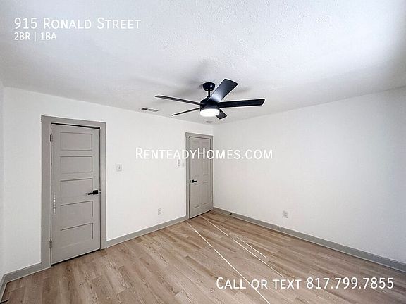 4th image of 915 Ronald St