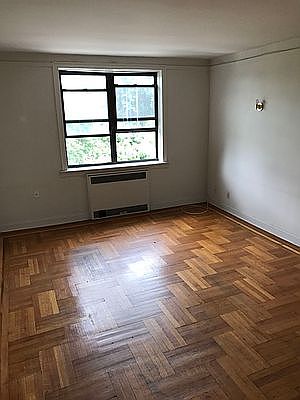 5th image of 1620 Caton Ave APT 2D