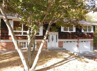 20 Lacona Rd, Mahopac, NY 10541