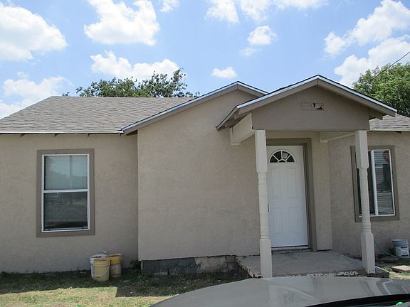 2nd image of 3521 N Chadbourne St