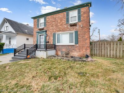 7795 Piedmont St, Detroit, MI, 48228