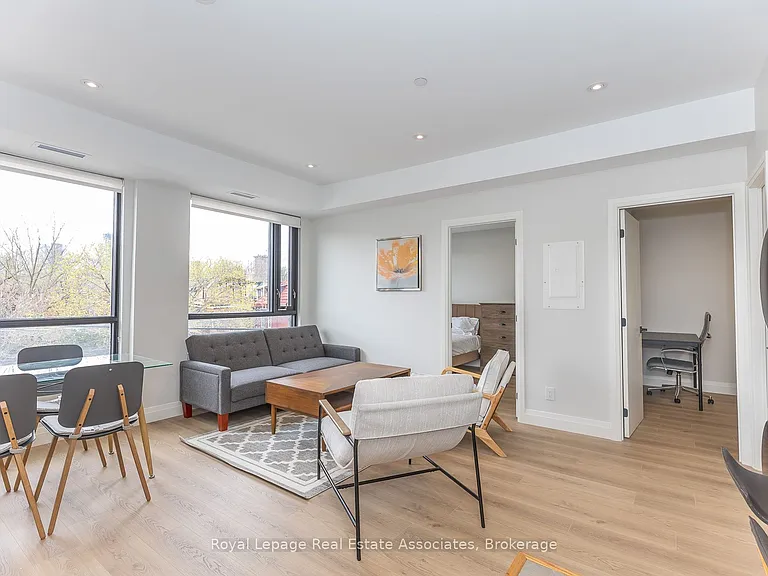 1000 Bathurst St #301 — Photo 13