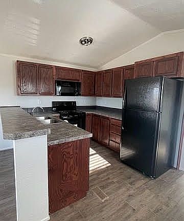 4th image of 4601 King St