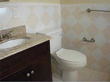 3rd image of 4002 NW 76th Ave