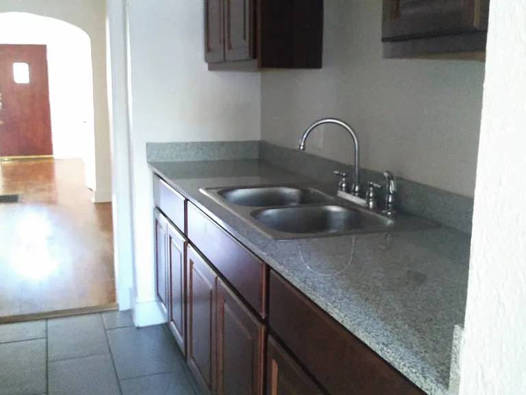 5931 La Vista Dr — Photo 16