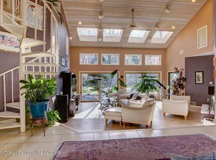 5 Doree Rd, Morganville, NJ 07751