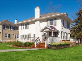 700 W 74th St, Kansas City, MO 64114
