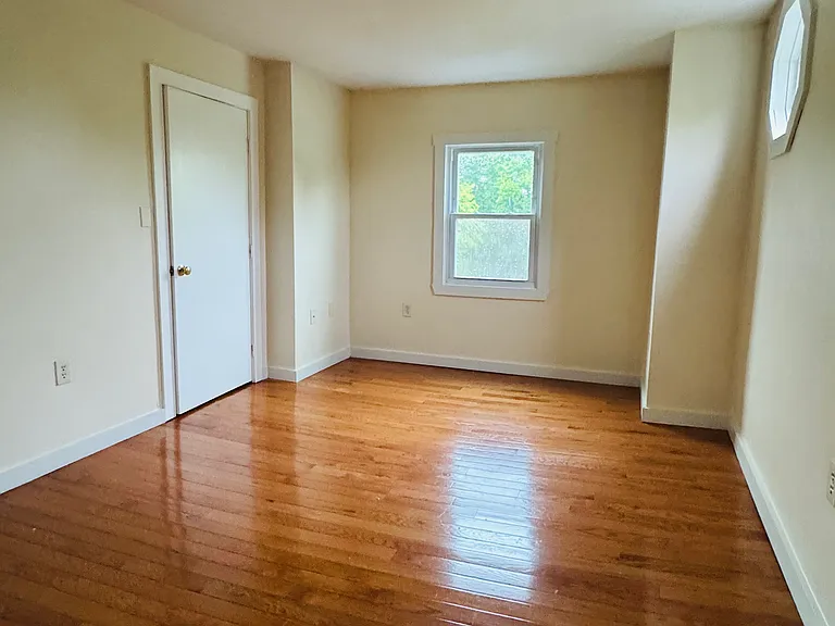 20 Wilding St #3 — Photo 15